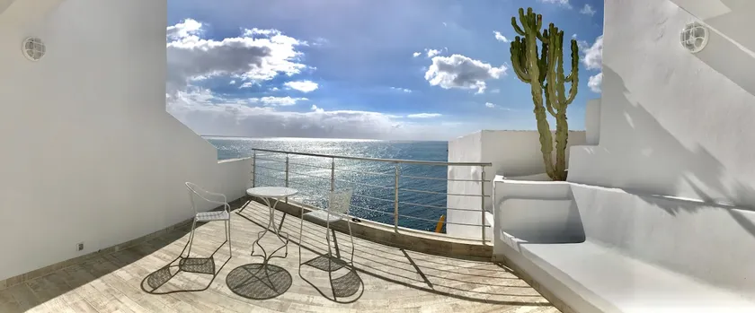fantastiskt hus vid havet med terrass - Image 1