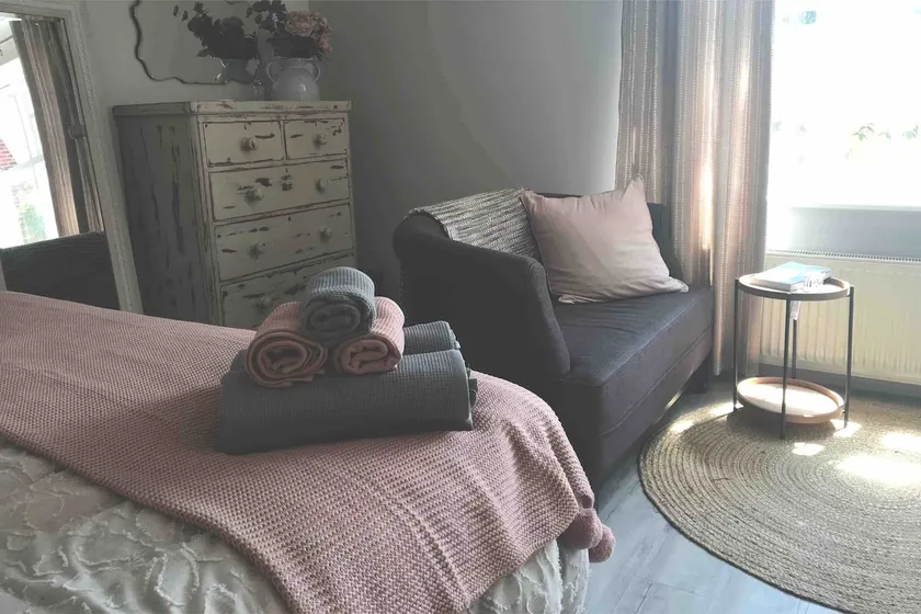 Southwold Snug, a cosy 1 bed self contained annex - Image 1