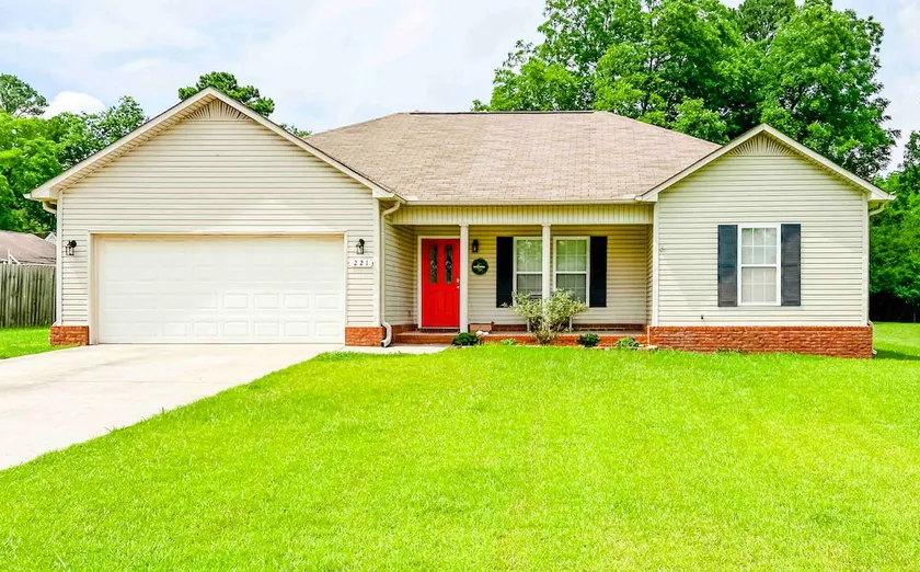 The FARMish House - Near Downtown Hartselle & I65 - Image 1