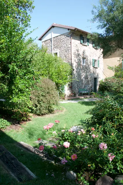 ”Spring Cottage” CIR 020036-CNI-00016 - Image 1