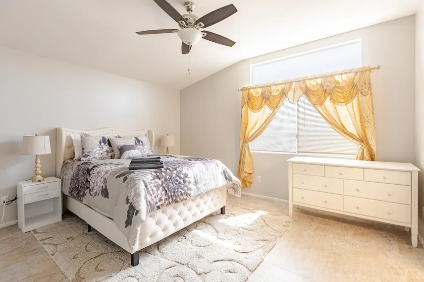 6 Beds | 3BR 2-Story Home - Exceptional Value - Image 1