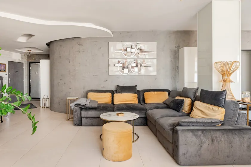 Dworzec Gdanski Apartament - Image 1