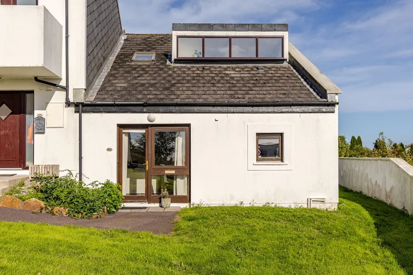 Bayview Villa Costal Retreat - Image 1