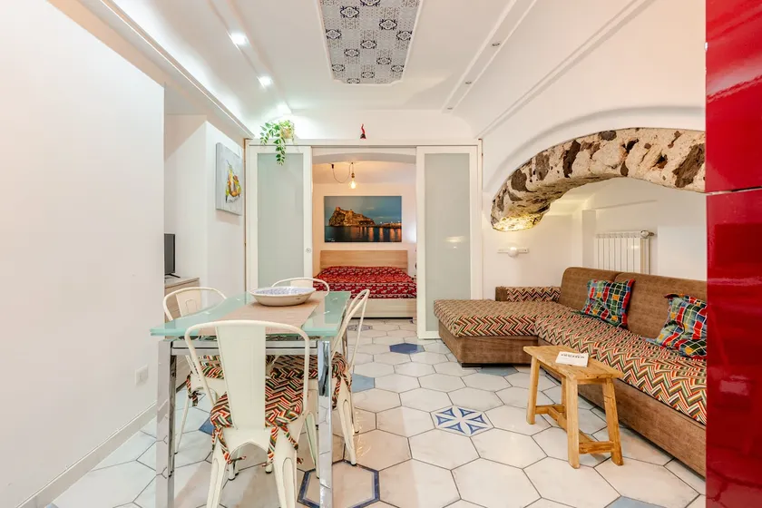 NEW STUDIO APARTMENT IN THE VICINITY OF THE ARAGONESE CASTLE, PETS OK - Image 1