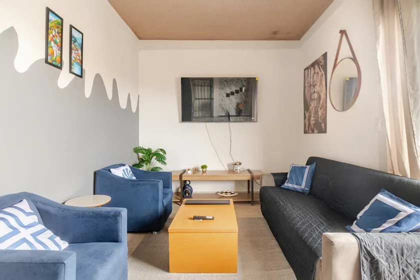 Charming and cozy air-conditioned house - Image 1