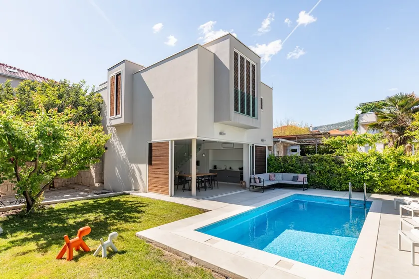 Luxury Villa with Heated Pool near Beach & Split - Image 1
