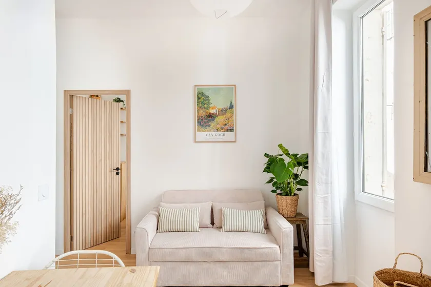 Elegant. Central location. Near Vieux Port - Image 1