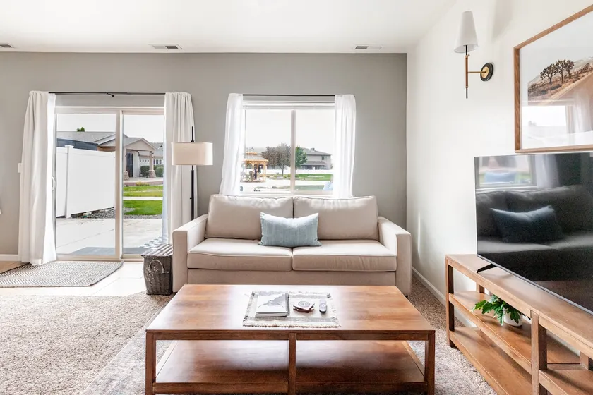 Canyon View Condo - Image 1