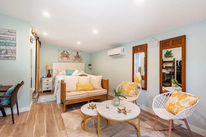 Tranquil Garden Suites 1 - Image 1