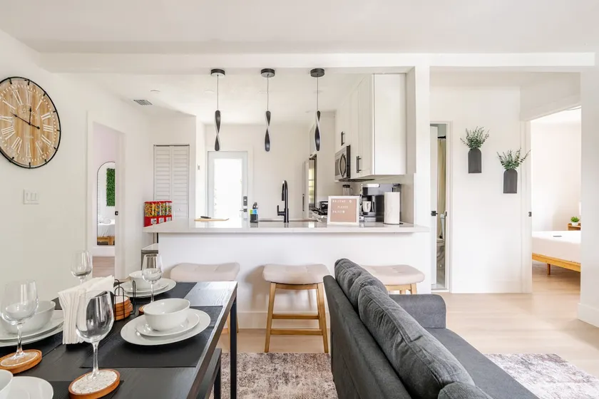 4bdr Near Wynwood Design District, Beach, Brickell - Image 1