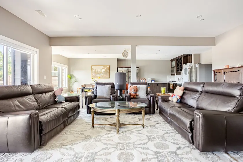 A&R's Home - Image 1