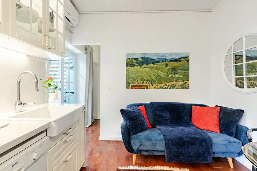 Peaceful Brighton Studio Near Beach and Cafes - Image 1