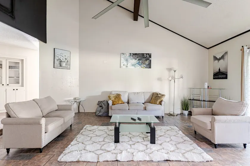 Spacious Family Home - Image 1