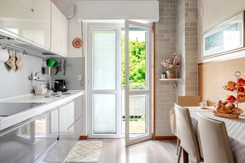 Casa Iulia•Free Parking •Close to Downtown - Image 1