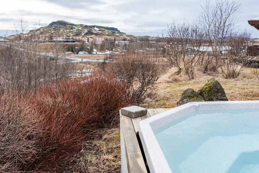Spacious & warm family house on the Golden Circle - Image 1