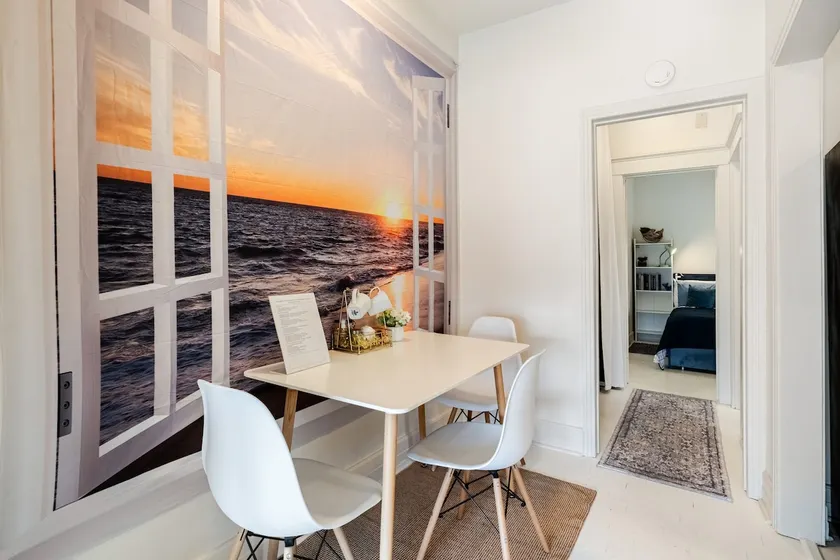 Stylish Downtown LB Flat – Walk to Everything! - Image 1