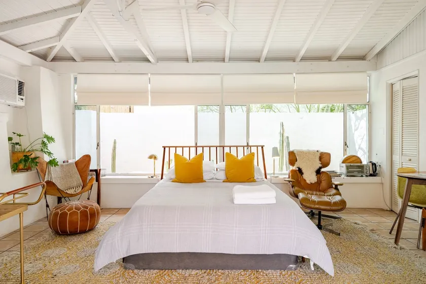 Central and Stylish Midcentury Pool House - Image 1