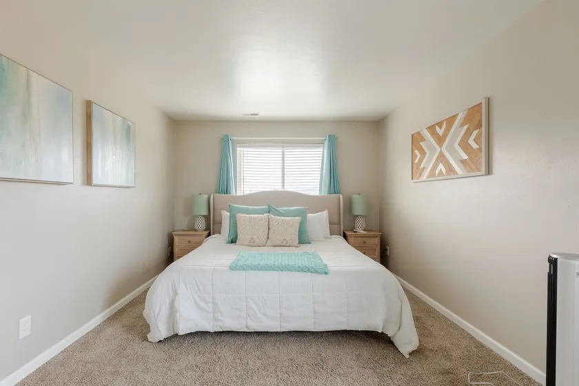 Modern Loft w/Views * 11 min to Red Rocks - Image 1