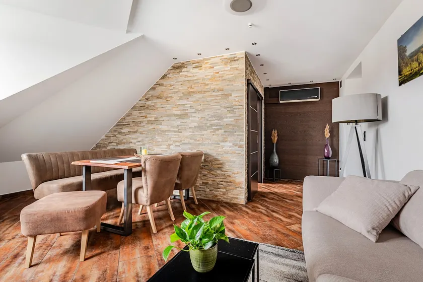 Stylish apartment near Frankfurt - Image 1
