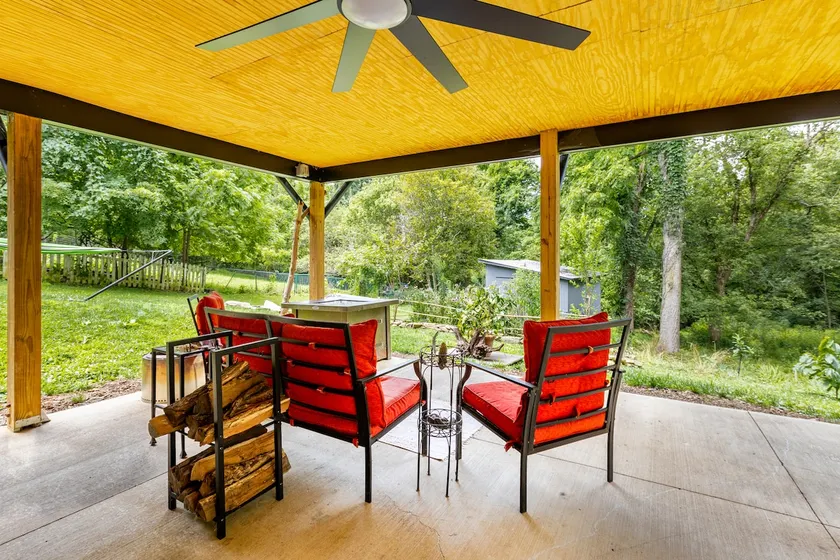 Hoover Mudflats Nature Suite - Image 1