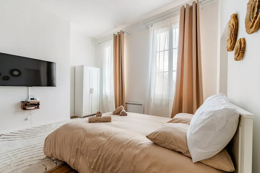 Charming cozy studio – Downtown Elbeuf - Image 1