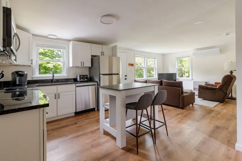 Bright & Comfortable 2BR/2BA Retreat in Berwick - Image 1