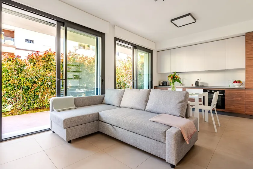 Mare-app moderno+cortile+free park-2 bedrooms - Image 1