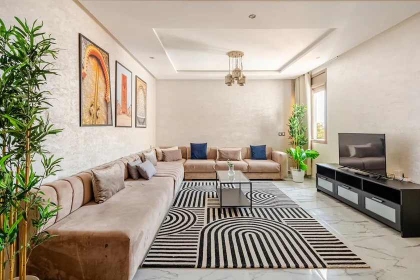 Central & Moroccan 2 Bedrooms/Hassan Tower - Image 1