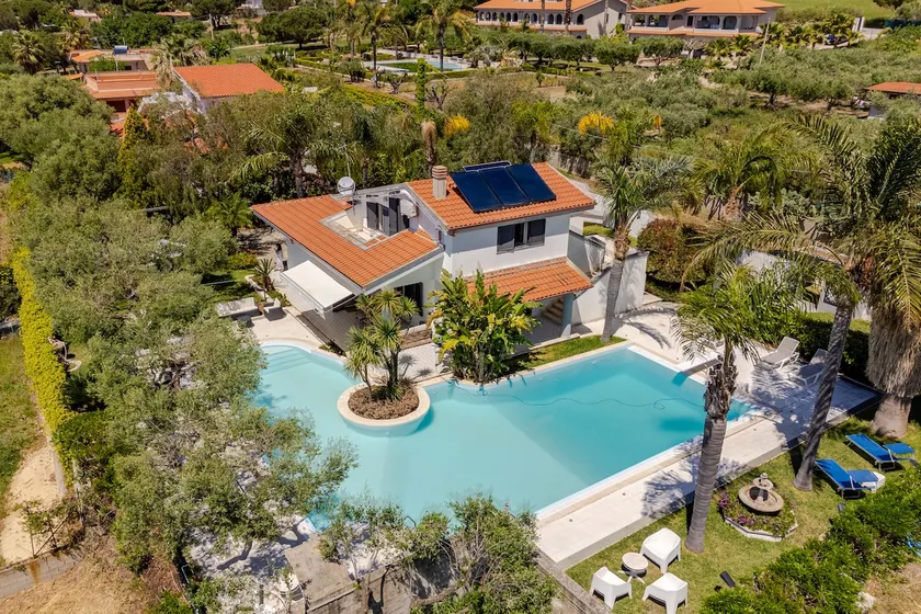 Villa Kore, Capo Vaticano - Image 1