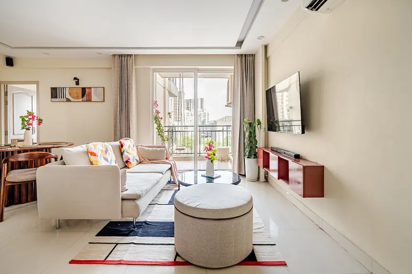 Bougain | Cozy 2BHK + Study | Full Kitchen - Image 1