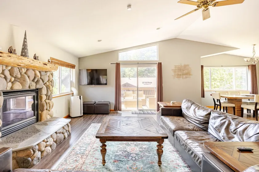 Clean Spacious Family & Pet Friendly Tahoe Cabin - Image 1