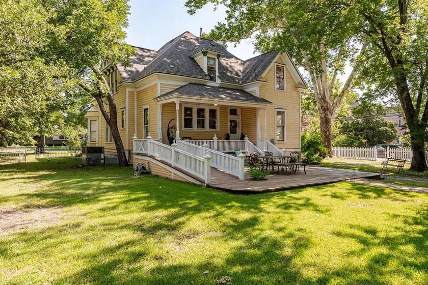 Runge Range Holiday Home in the heart of McKinney - Image 1