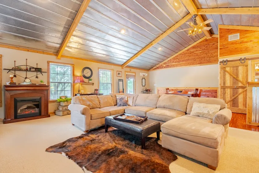 Private, Charming, Loft at Ranch di Serenita - Image 1