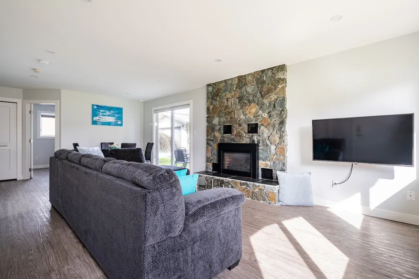 Suite by the Sea - Image 1