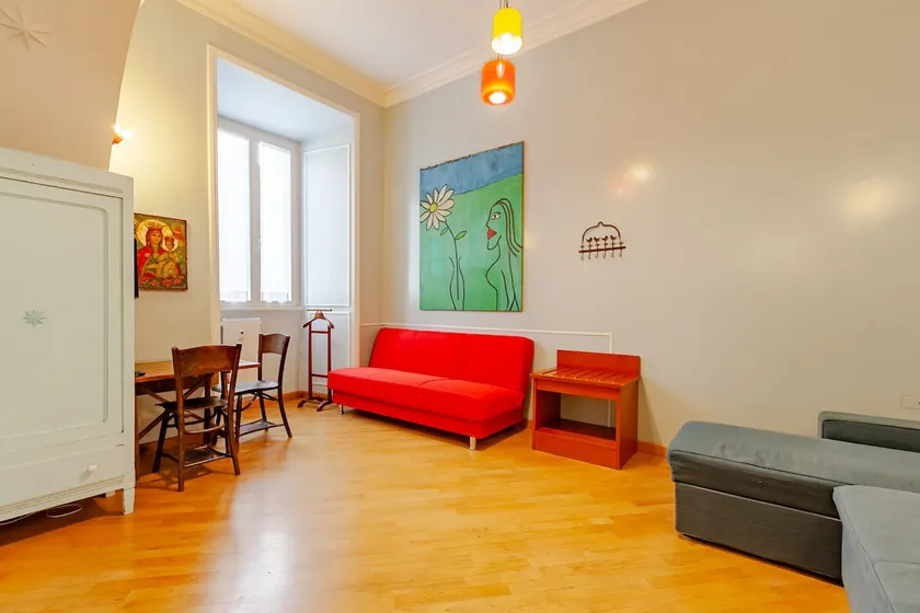 ”LA MAISON DI MAURIZIO” central apartment - Image 1