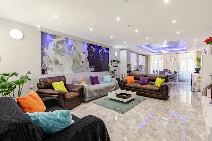 Azure Apartment - Image 1