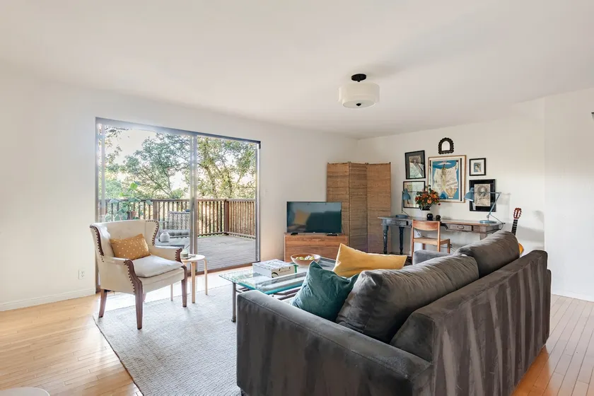 Wooded In-Law Apartment Close to Everything - Image 1
