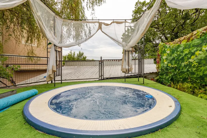 Cozy Private Apartment with BBQ and small pool - Image 1