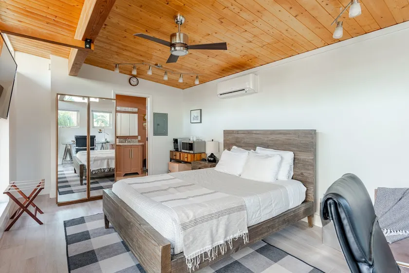 Serene Casita with Private Backyard Garden in downtown San Jose - Image 1