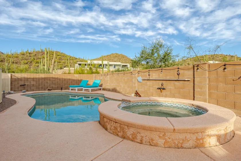Private Spa-Style Retreat | Hiking + stars - Image 1