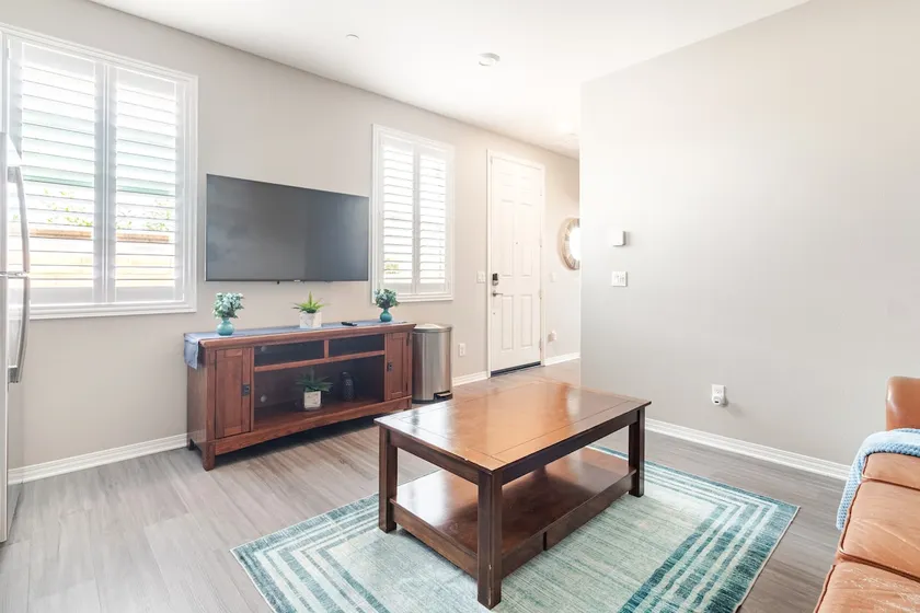 Redlands Cozy One Bedroom Suite w/Access to a park - Image 1