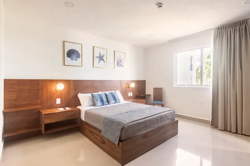 2 Bdr, Beach Front with resort amenities! - Image 1