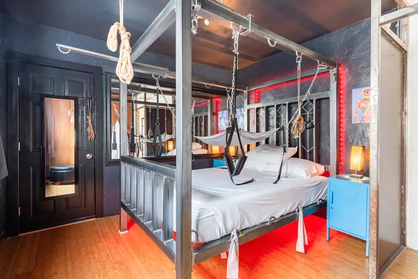 Kink5280, MileHigh Adult Playhouse - Image 1