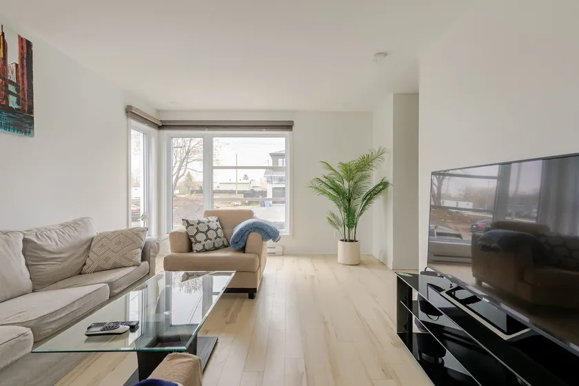 New 3-bedroom house with modern comfort - Image 1