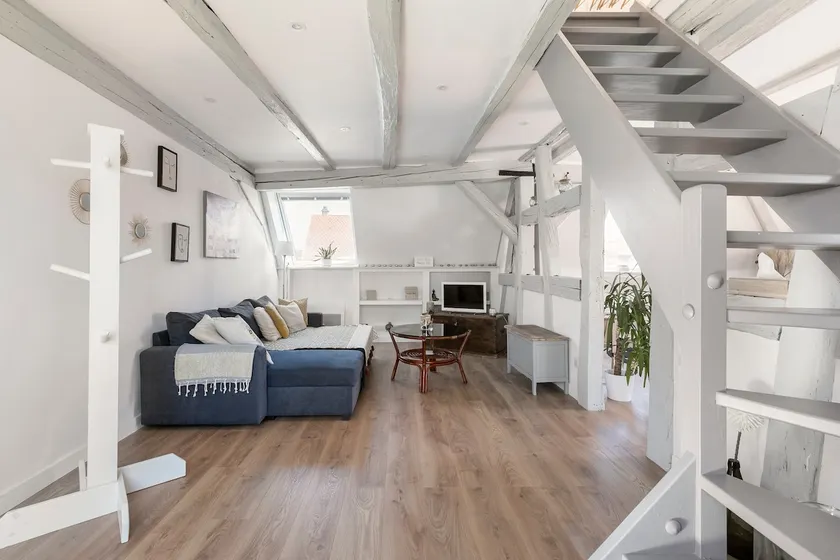 Cozy and warm air-conditioned duplex - Image 1