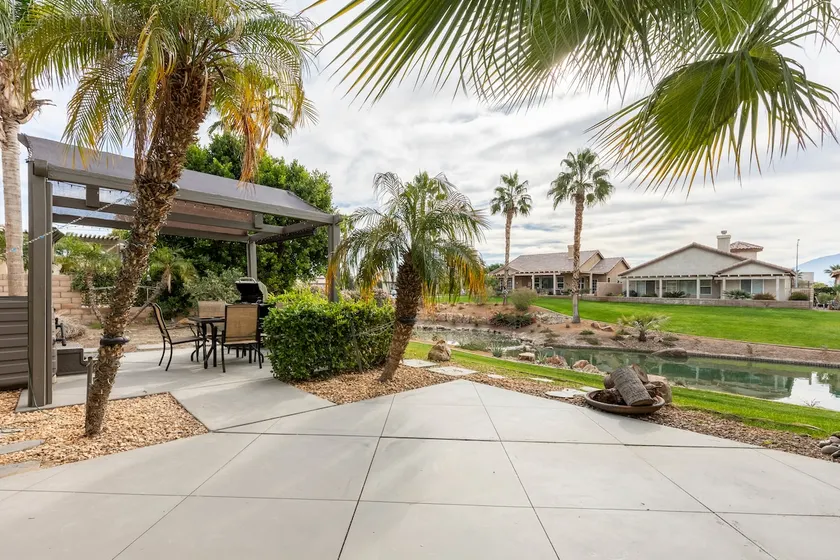 Cozy Home in Gated Country Club - Image 1