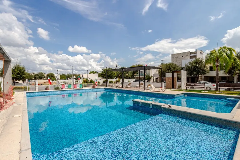 Dream Lagoon, 15 minutes from the airport - Image 1