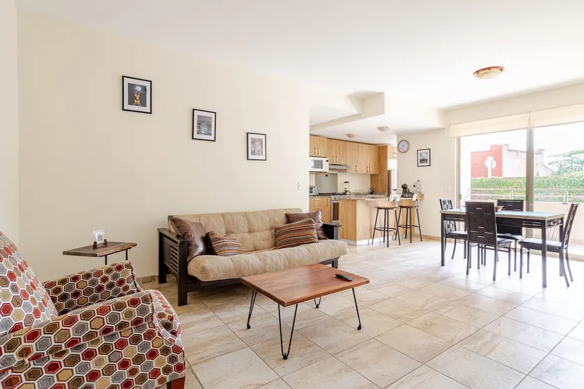 Beautiful, comfortable and cozy apartment - Image 1