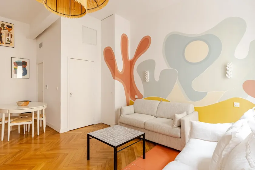 Chic in the heart of Marseille - Image 1