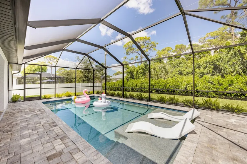 Tropical Bonita Springs home, Beaches, Golf, Canal front for fishing & swim spa! - Image 1